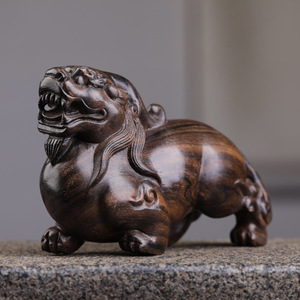 新沉香黑柿木实木雕刻立体貔貅摆件木质皮休麒麟客厅家居礼品