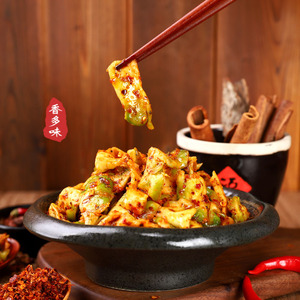 重庆涪陵麻辣新鲜榨菜干片青菜头乌江菱角儿菜四川下饭菜泡咸酱菜
