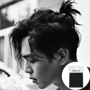 扎辫子的头绳男