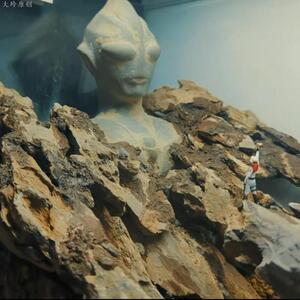 迪迦石像鱼缸奥特曼鱼缸装饰造景创意摆件水族箱日手工微景观模型