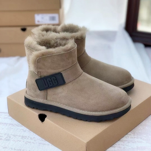ugg雪地靴女鞋羊皮毛一体短靴魔术扣冬季保暖棉鞋长筒靴子马丁靴