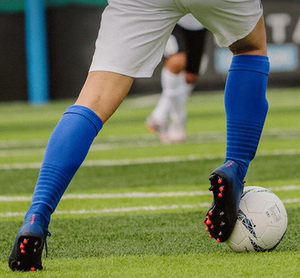 迪卡侬足球袜男长筒球袜加厚毛巾底防滑薄款学生儿童训练袜子ivo2