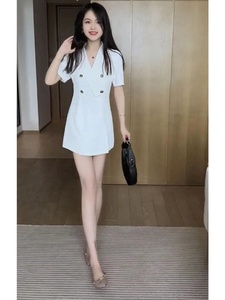 2023夏季新款韩版洋气时尚西装领连衣裙套装女高腰短裤纯色两件套