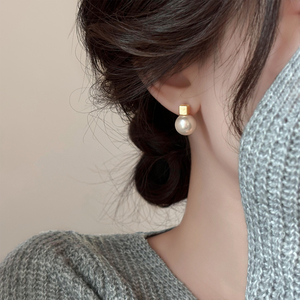 韩国轻奢珍珠耳钉女纯银高级感小众气质耳环2023新款爆款耳夹耳饰