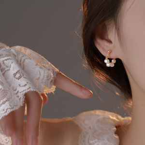 天然淡水珍珠耳环2023年新款潮气质耳坠小众设计感高级感纯银耳饰