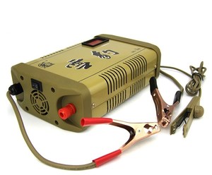 雪豹3型猎豹宝来电子逆变器机头12v电池电瓶升压机器手按点触开关