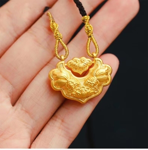 无氰锦鲤黄金吊坠足金999金锁项链莲花锁骨链双面纯金平安锁颈链