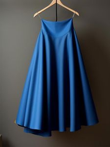 2024春款新款高级感通勤长裙子高腰显瘦梨形身材显白蓝色半身裙女