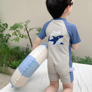 男童连体短袖泳衣夏季儿童可爱鲨鱼防晒速干游泳服海边度假游泳服