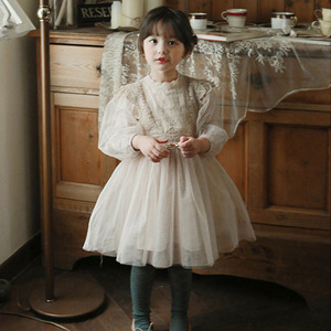 巴拉巴拉2024春款 草莓珊 韩国童装儿童女孩法式灯笼袖薄纱连衣裙