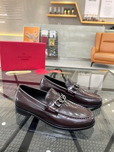 代购Valentino/华伦天奴男鞋一脚蹬懒人鞋厚底高端英伦风小皮鞋