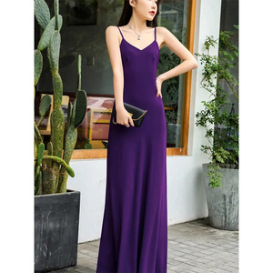 紫色吊带雪纺连衣裙女2024夏季新款长款到脚踝修身显瘦打底沙滩裙