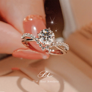 为爱加冕纯银莫桑石钻戒真钻石假戒指女订婚求婚结婚戒对戒闭口