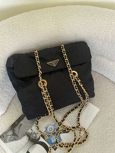 Prada/普拉达 女包黑金链条单肩斜跨包手提包挎包拎包休闲包