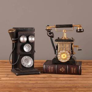 复古铁艺壁挂式电话机模型摆件个性桌面家居装饰商务礼物拍摄道具