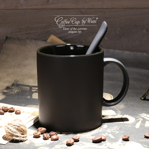 乐扣乐扣欧式高档陶瓷黑色哑光大容量马克杯子创意简约磨砂咖啡杯
