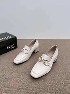 代购ECCO/爱步女鞋 2024新款法式复古粗跟中跟乐福浅口单鞋
