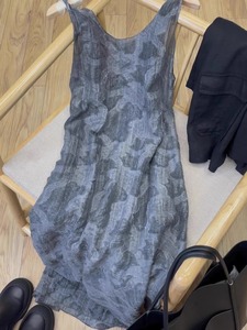 （现货）高级感复古蓝灰色吊带无袖宽松背心连衣裙女2024夏季新款
