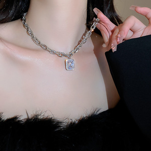 纯银双层缠绕镶钻宝石项链女款2024新款轻奢小众叠戴气质锁骨链