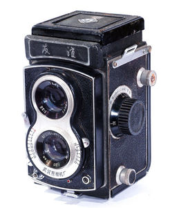 064-友谊牌120胶卷双镜头反光俯视取景相机功能基本好可实用收藏