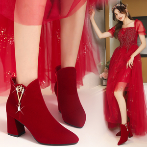百丽秋冬结婚鞋女粗跟秀禾婚纱两穿红色结婚新娘鞋高跟不累脚靴子