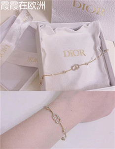 23新款代购dior迪奥手链情侣cd双层星星手环镶钻女子珍珠金色七夕