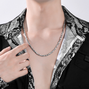 周大福s999莫比乌斯纯银项链男潮牌高级感男士男生百搭锁骨链子配