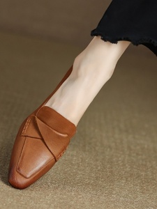 意尔康罗掌柜rubywu棕色法式单鞋女复古粗中跟小皮鞋通勤气质真皮