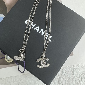 chanel 银色经典双c带钻项链 泫雅同款 二手饰品不退不换