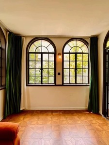 上海老钢窗 法式拱形窗 老洋房别墅复古窗 弧形老式窗户 铁艺门窗