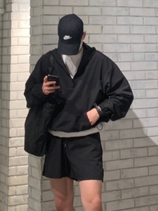 GXG夏季黑色连帽风衣外套男宽松美式韩版短裤套装两件套设计感防