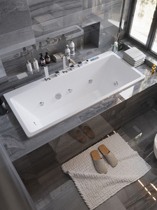 惠达卫浴家用小户型卫生间嵌入式亚克力砌砖深泡浴池成人按摩浴缸