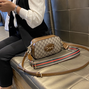 奢侈品大牌复古真皮包包女2024韩版新款百搭相机包单肩斜跨小包包