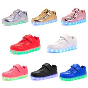 回力新款低帮LED儿童灯鞋时尚USB充电学生板鞋男女童单扣发光鞋