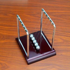 牛顿摆球永动机仪反重力平衡混沌不停碰撞球办公室桌面创意小摆件