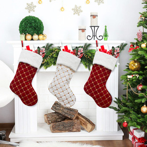 2024新款圣诞装饰品 红白方块格子珠片圣诞袜 圣诞节装饰圣诞袜子