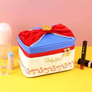 日本美少女心化妆包旅行便携粉嫩动漫战士卡通可爱收纳洗漱手提包