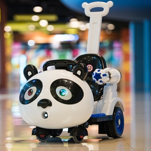 熊猫儿童电动车四轮汽车宝宝摇摇车小孩遥控玩具可坐人遛娃手推车