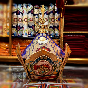 尼泊尔进口西藏密宗莲花生大士僧帽喇嘛上师法帽活佛帽子宗教用品