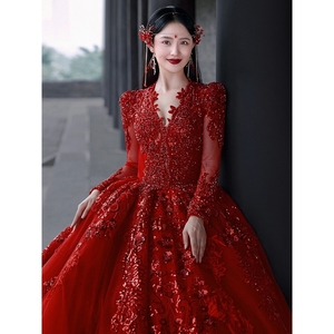 红色婚纱2024新款新娘小个子长袖V领高级感主纱重工奢华大码拖尾