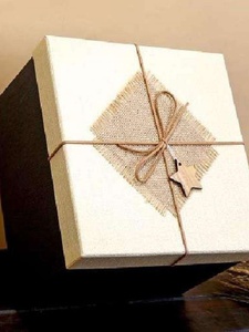 纸盒子盒装大号小号正方形礼物盒 超大 特大号纸箱子中号生日快乐