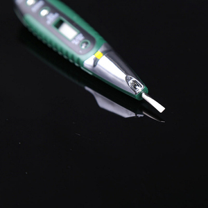五金工具带LED灯试电笔感应数字验电笔电压测试笔数显测电笔