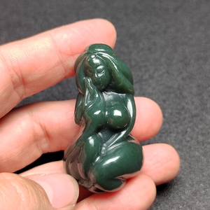 新疆和田玉塔青青玉玉美人美女玉贵人吊坠挂件男女款式玉石遇贵人