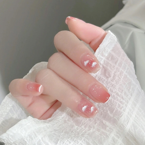 穿戴甲2022新款夏日学生少女腮红渐变云朵仙气假指甲成品美甲贴片