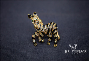 vintage trifari 金色 镶水晶 珐琅彩 斑马 古董 胸针 b1168