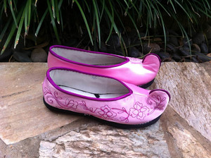 原创云南民族风千层底缎面女汉履汉服茶服平底舒适古代凤头绣花鞋