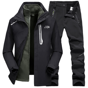 冲锋衣套装户外运动