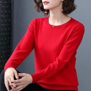 中国红色毛衣女秋冬本命年衣服外穿针织低圆领内搭打底衫新年时尚
