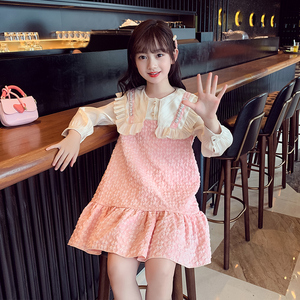 9岁小女孩的裙子