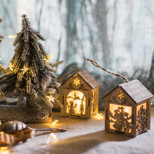 掬涵圣诞小房子木质创意桌面小摆件灯饰吊饰挂饰圣诞节装饰品礼物